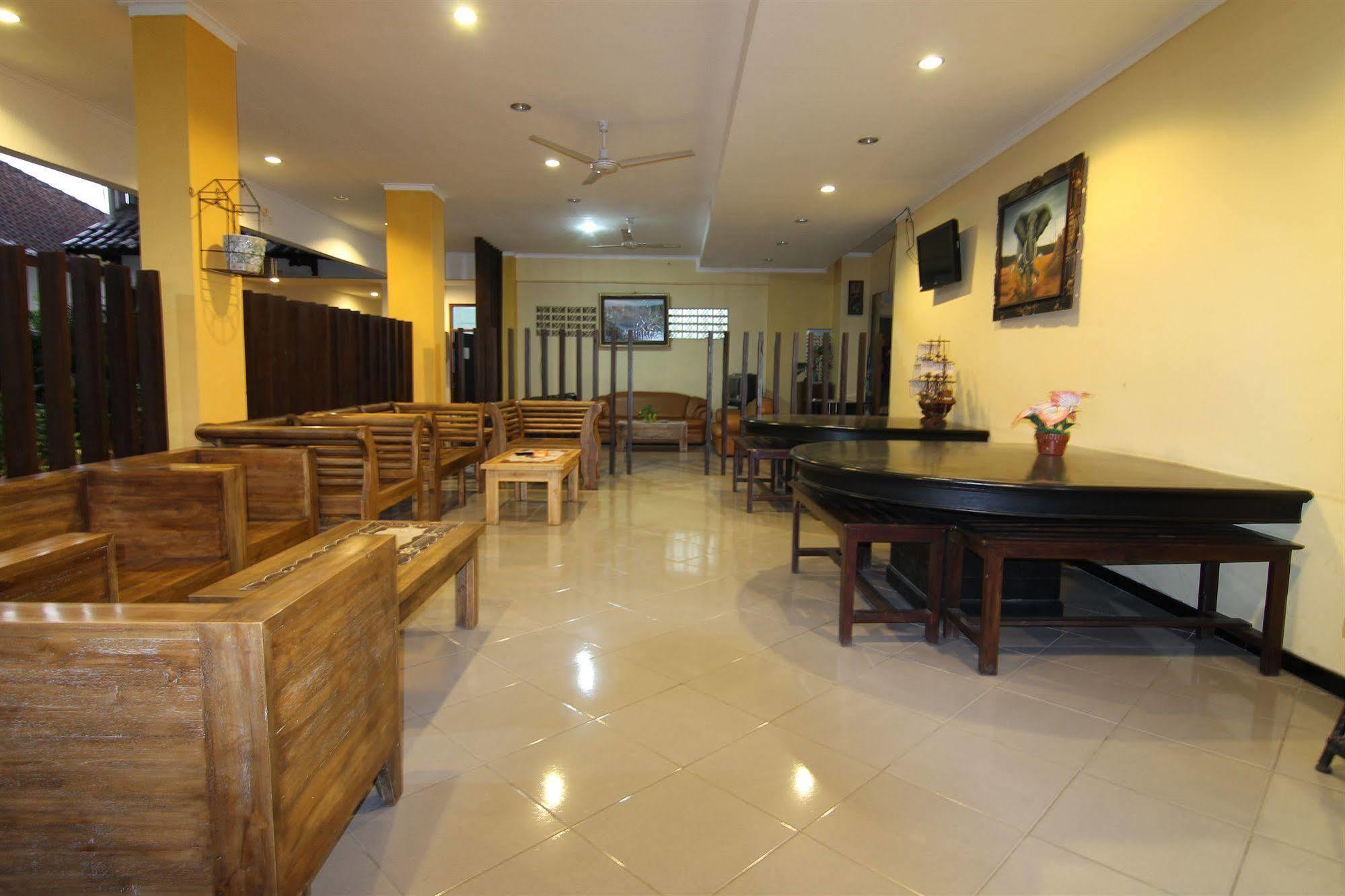 Ct1 Bali Bed & Breakfast Kuta Lombok Exterior foto