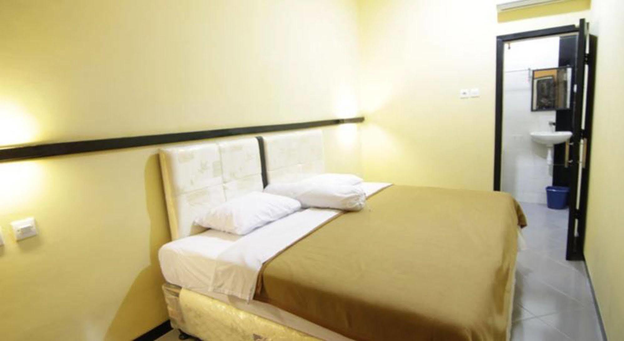 Ct1 Bali Bed & Breakfast Kuta Lombok Exterior foto